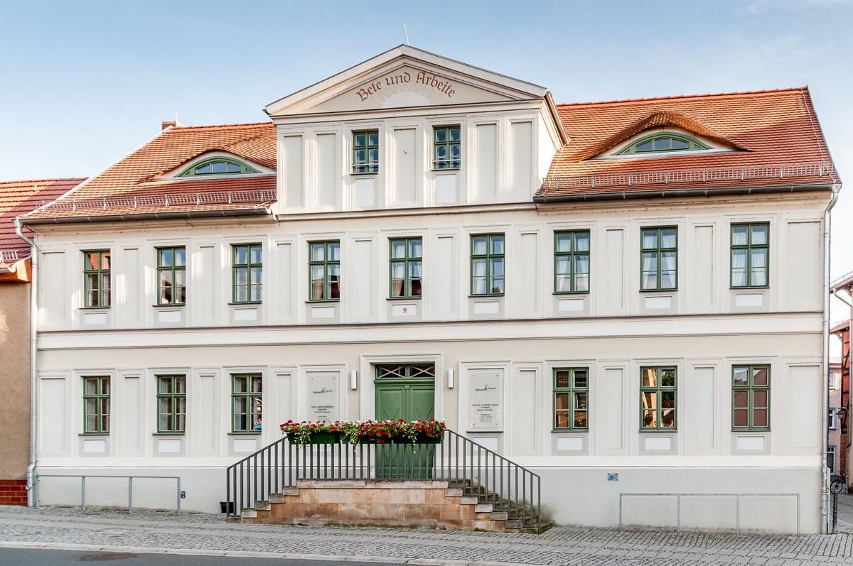 Kabarett „Goethe Zeiten, schlechte Zeiten“ und Simple Man im Lesecafé der Kreis- und Stadtbibliothek Sömmerda ab Fr. 30.10.2026, 0 Termine | Bild 1