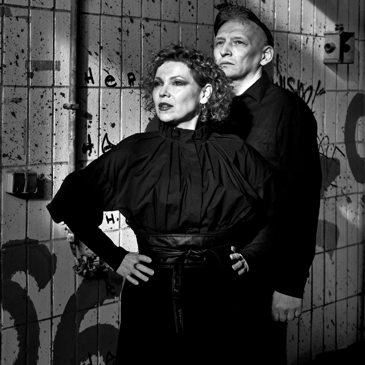 DIE ANSTALT [Berlin] + ZALVOX [LE/EF] | 15.4.26 Frau Korte Erfurt Mi. 15.04.2026 | Bild 3