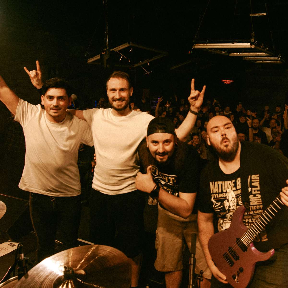 CHRISTMAS [Saarland] + THIRTEEN STITCHES [EF] | Café Tikolor Erfurt Fr. 28.11.2025 | Bild 3